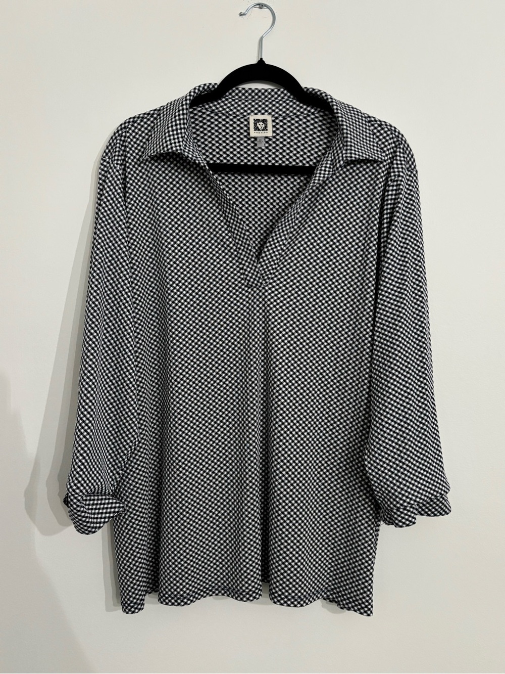 Anne Klein Black & White Geometric Long-Sleeve Tunic